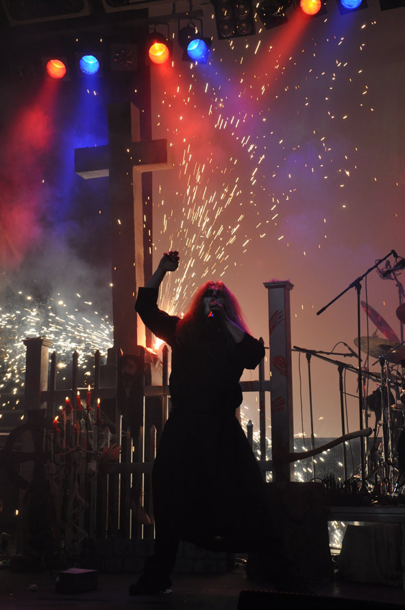 Solemnity Live Photo